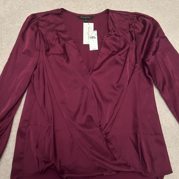 Banana Republic Burgundy Blouse Top size S - Picture 2 of 4
